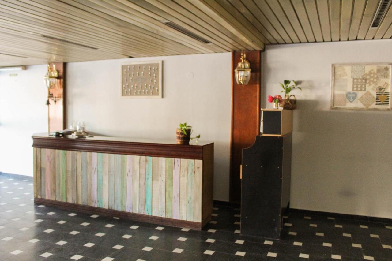 Vintage Hotel Puerto Madryn Eksteriør billede